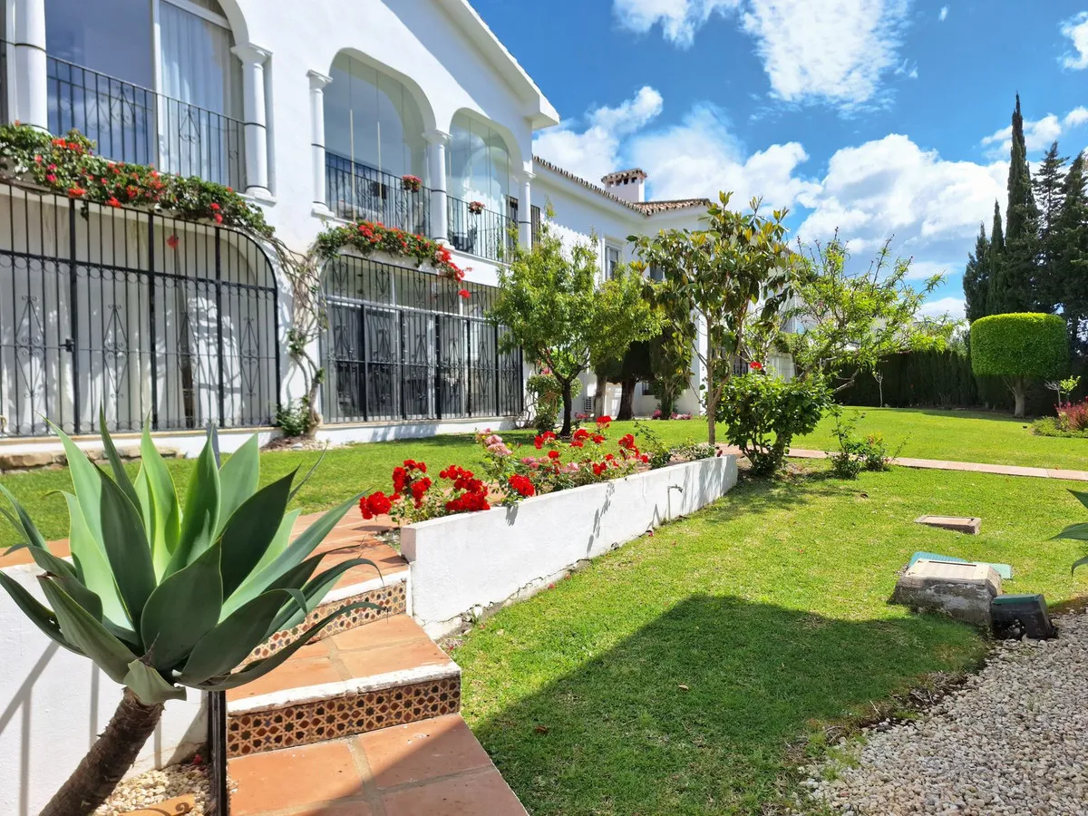 97250bbd-849b-42e6-b85f-470f349235b2