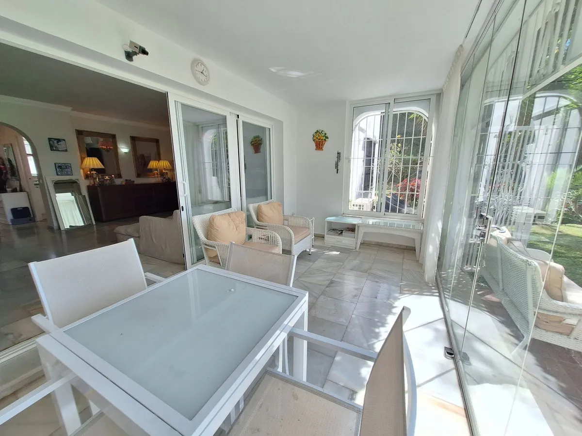 abdbe97c-33f1-47df-bad3-e6f468023ced