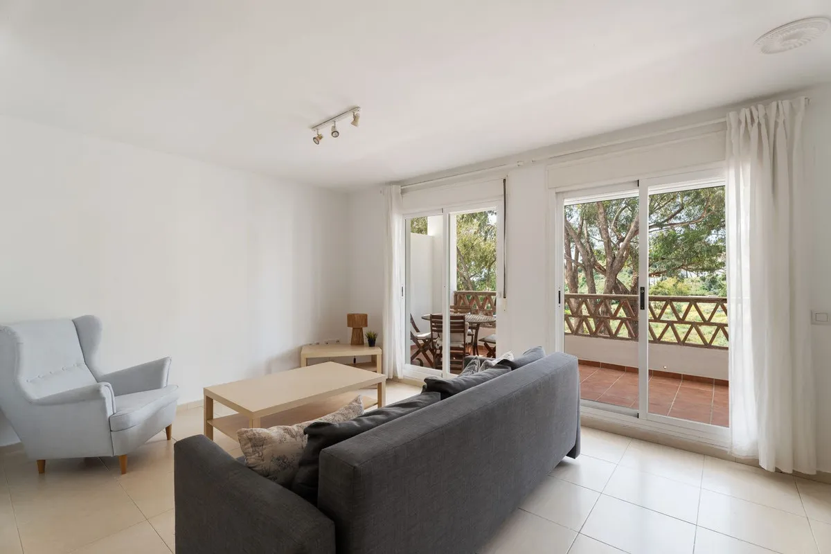 6f6abfb7-316c-47d3-b9cc-aa8299ca24c1