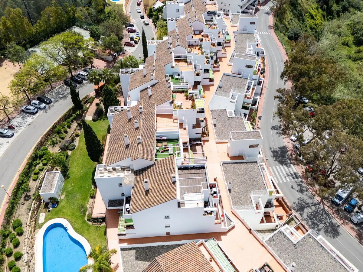 7376476a-0e20-472c-a08c-20f203b8f2db