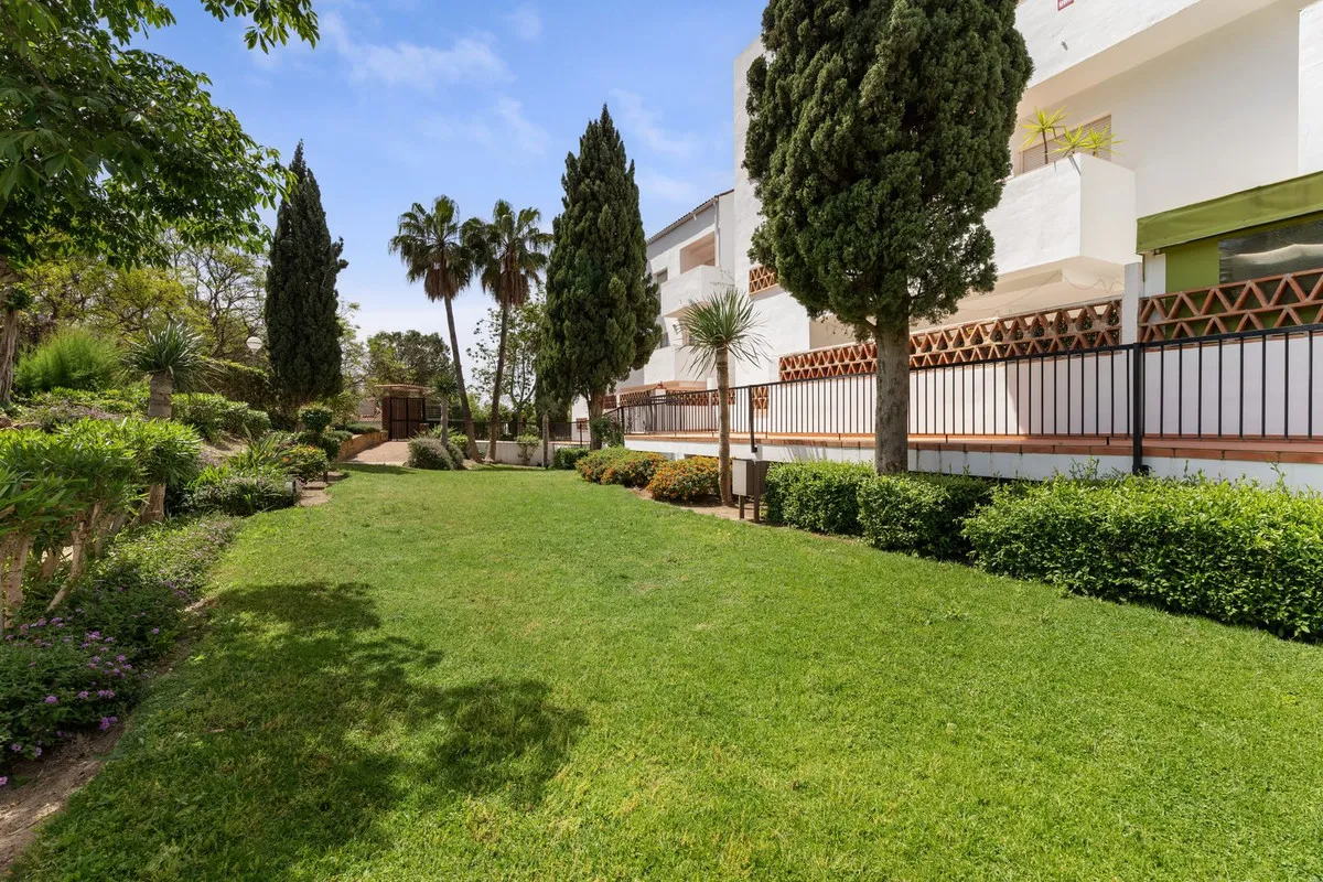 7853fa29-e2d7-4370-bfff-6e31e5b897b7