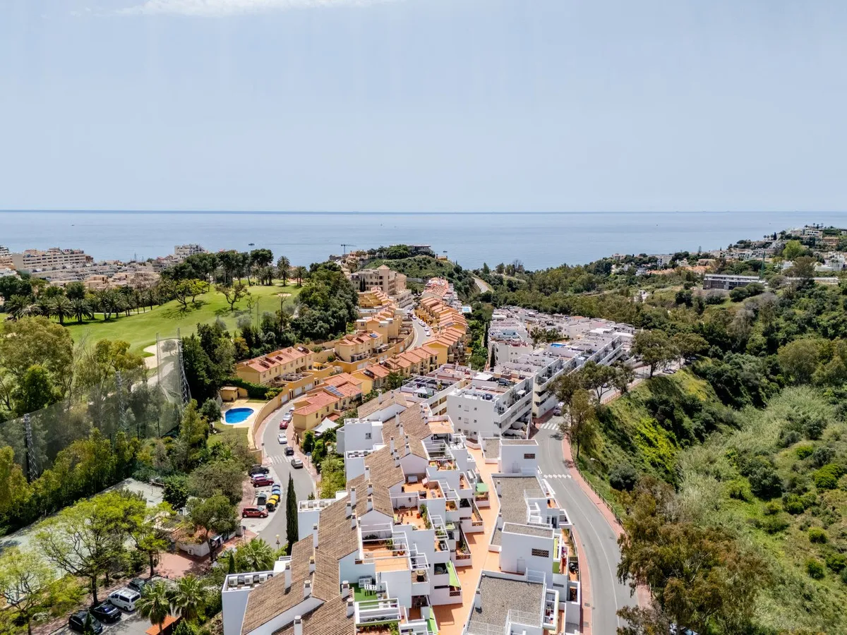 f3e4b0bc-2993-4257-b2cd-0d921c72d5bf