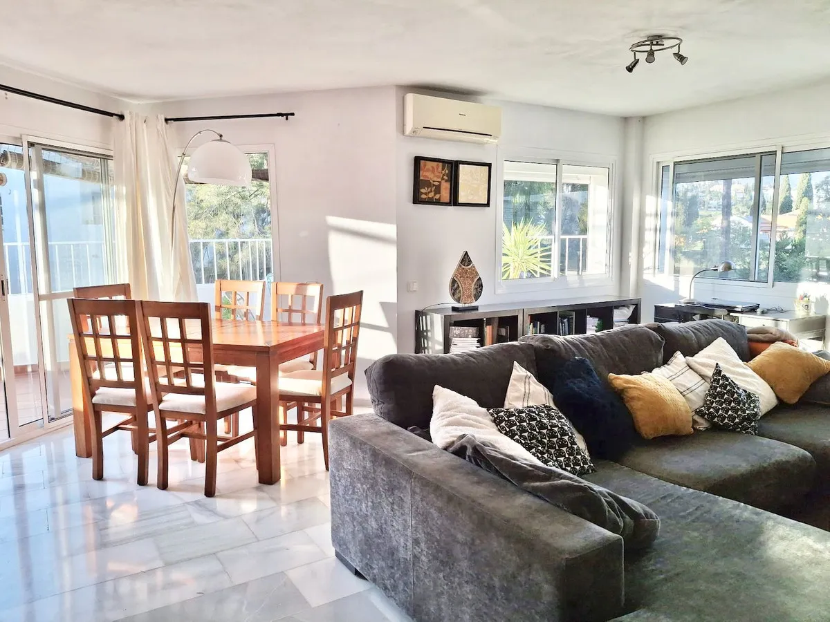 5904f430-0970-409e-8b27-9b1532c2761a