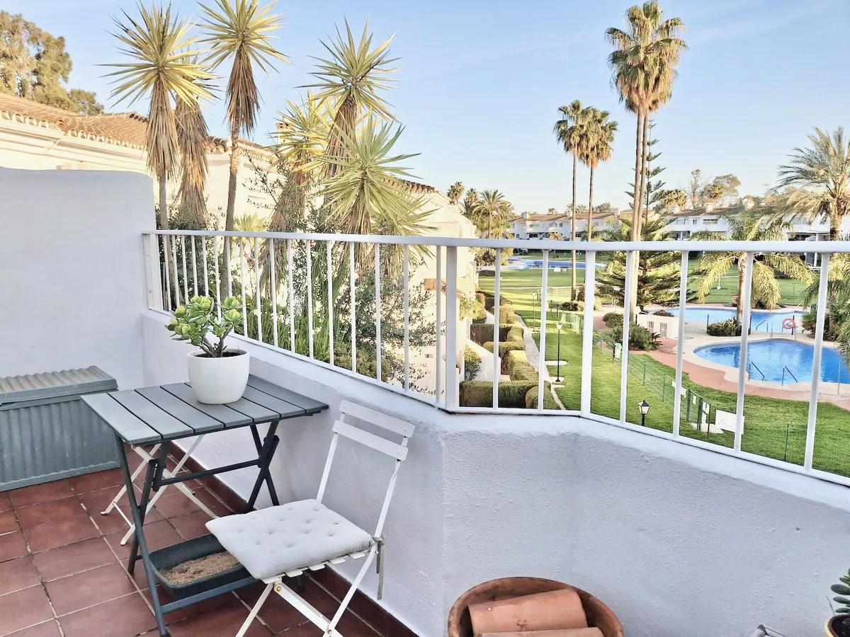 73b4d067-1af8-4eb8-90d7-51654961e4a2