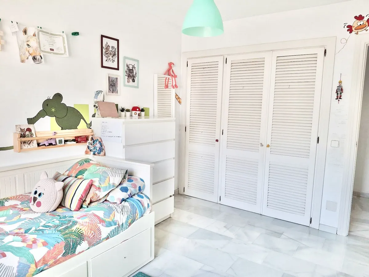 b6d9ec08-1503-466a-ba2b-79943c3a8a3c