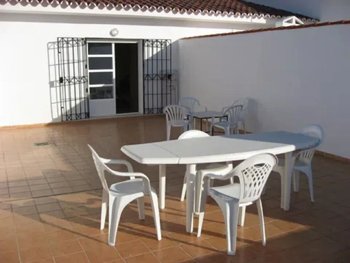 70bccdbb-c47c-47d1-b5d9-3fd0b5820b18