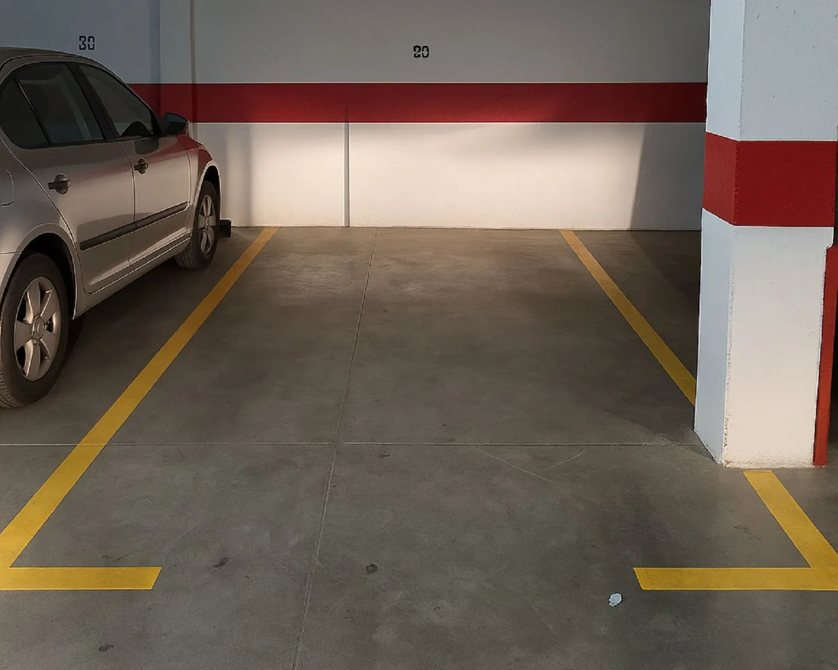 e090bb33-cef3-4383-b670-4b7276bce3c1