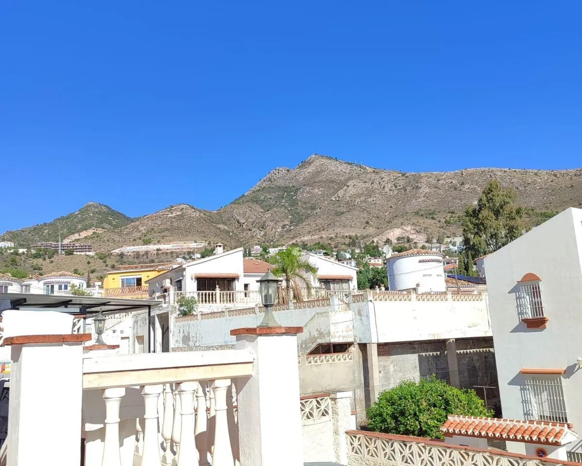 24c6afd0-978a-4534-b1d1-85487f1dd7ab