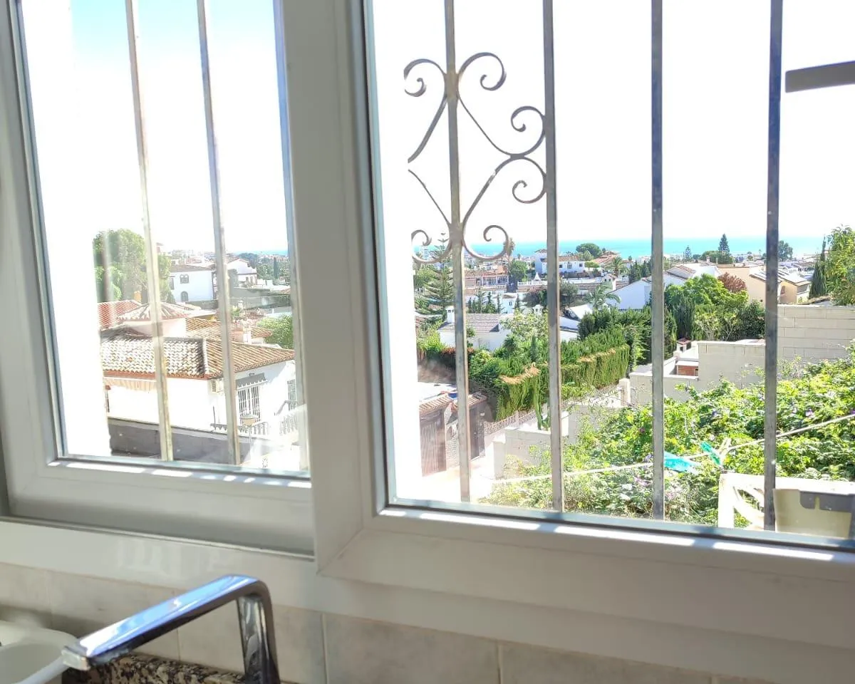 265f8846-2201-45f6-9a28-8d45323ad80e