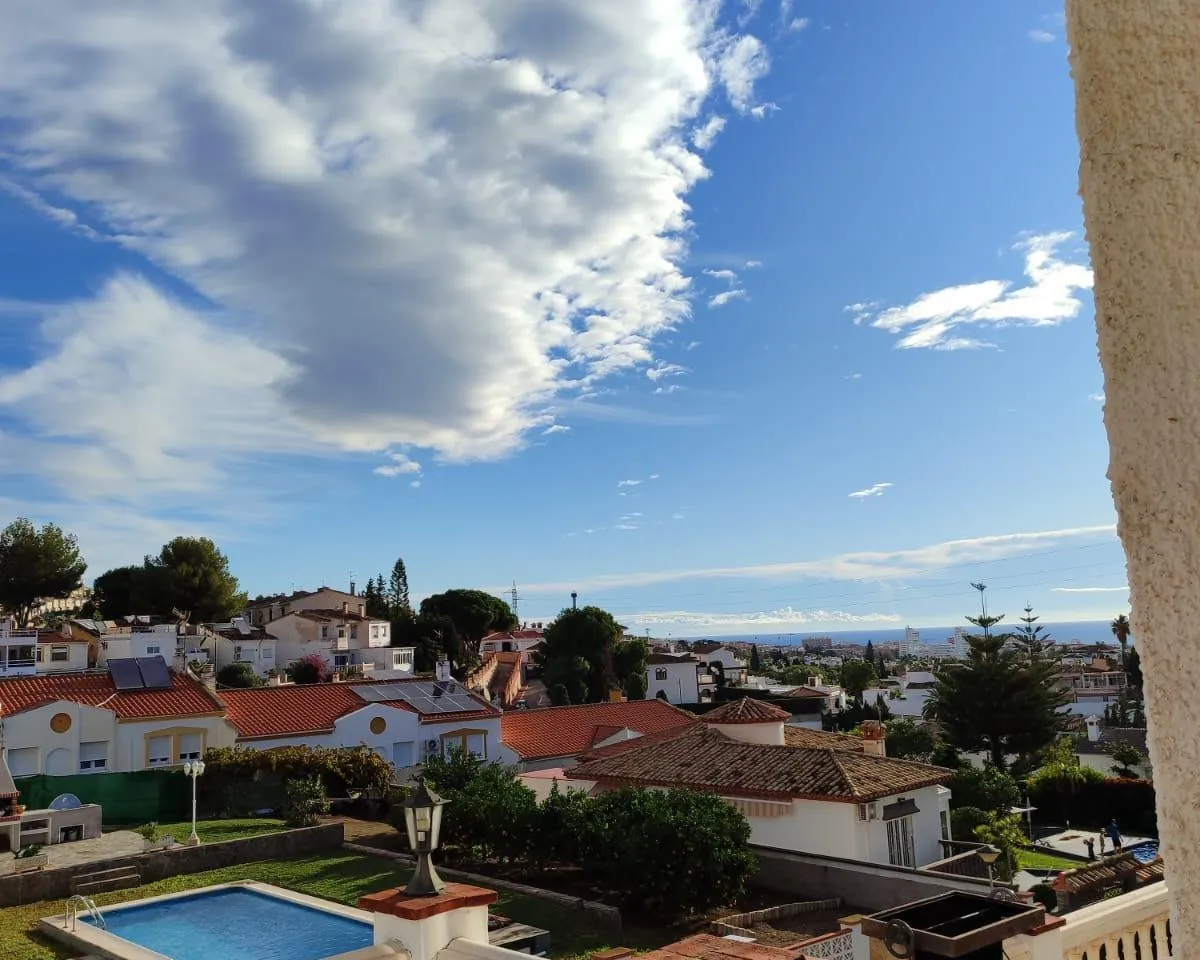 6f8c44da-7d1a-4739-82a1-7d12819c6250