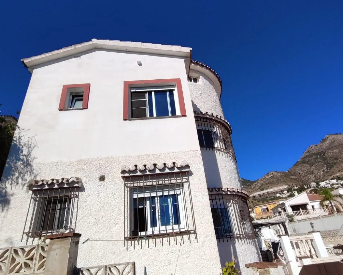 7f4da1ba-00fe-4a34-8b7e-8d3c87475a7e