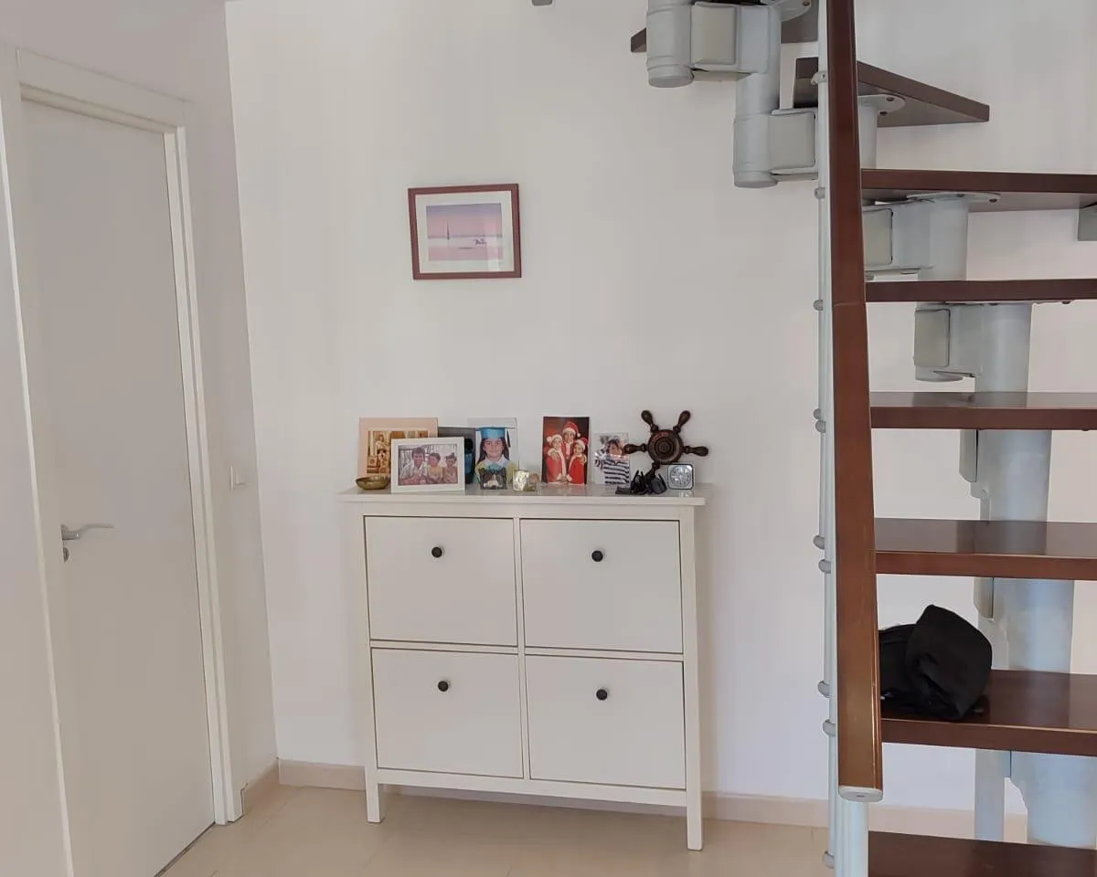 80b06306-cfea-4263-bcc0-dbc18f02f81c