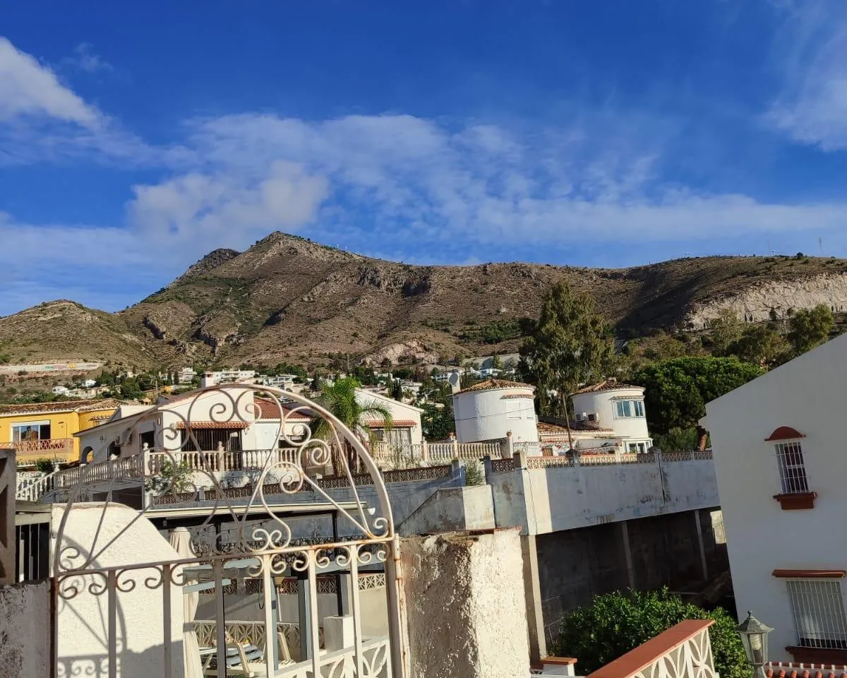 d79fafeb-4e15-474b-b741-9d54df5a1a70