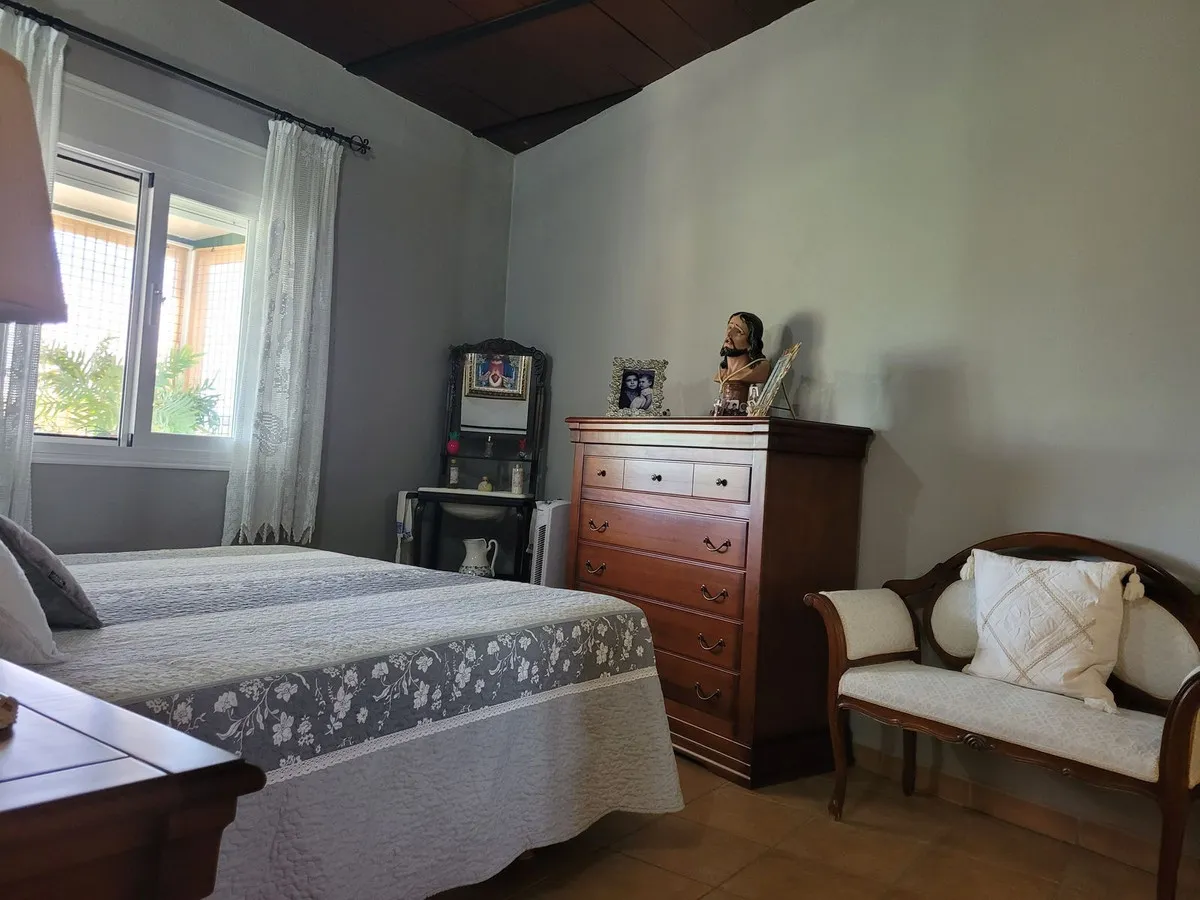 56e5d0a3-6041-4b6d-b501-d21e59c3db47