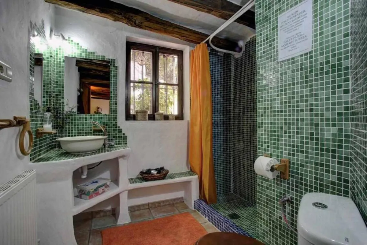 23803a35-caf9-4a5f-87ca-993702df8bb9