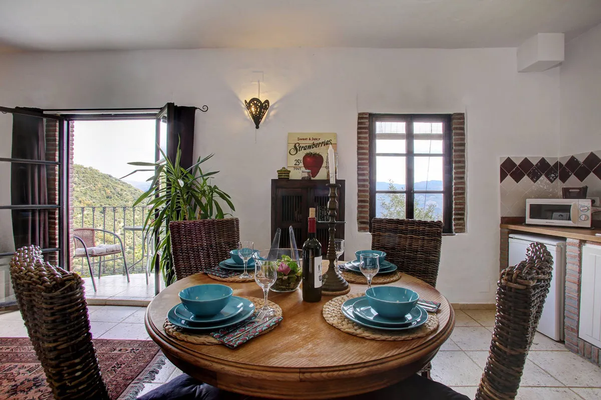 4155b025-61c8-4673-b849-4bd580ec832b