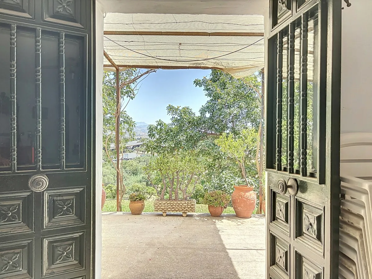 5acef502-6aec-458d-932f-902a1152c8b8