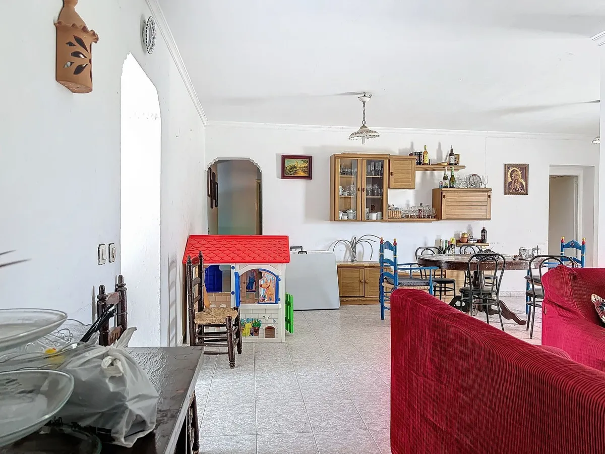 c5332df9-ef9d-418e-a639-ebcd37ff46e4