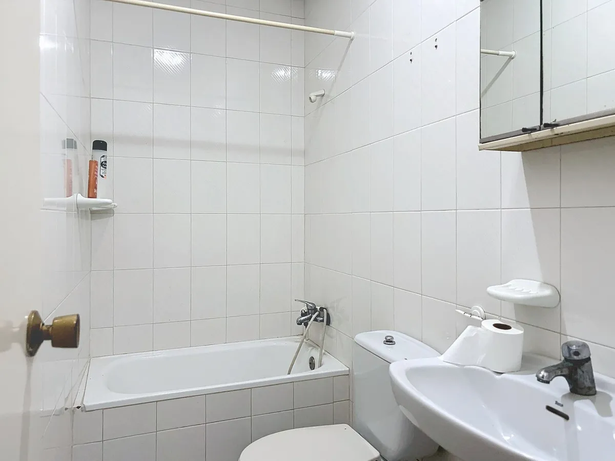 de2408ca-893d-404f-9be8-c9505475ca21