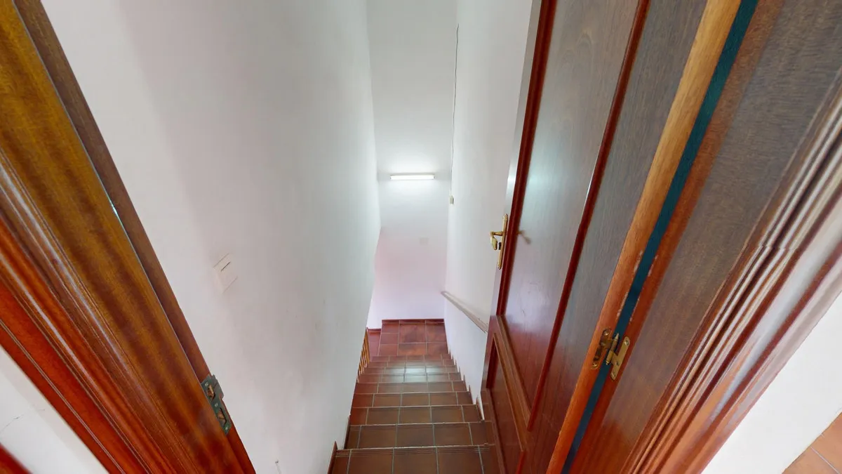 095245e5-7fe6-46fe-a884-20ecb818881c