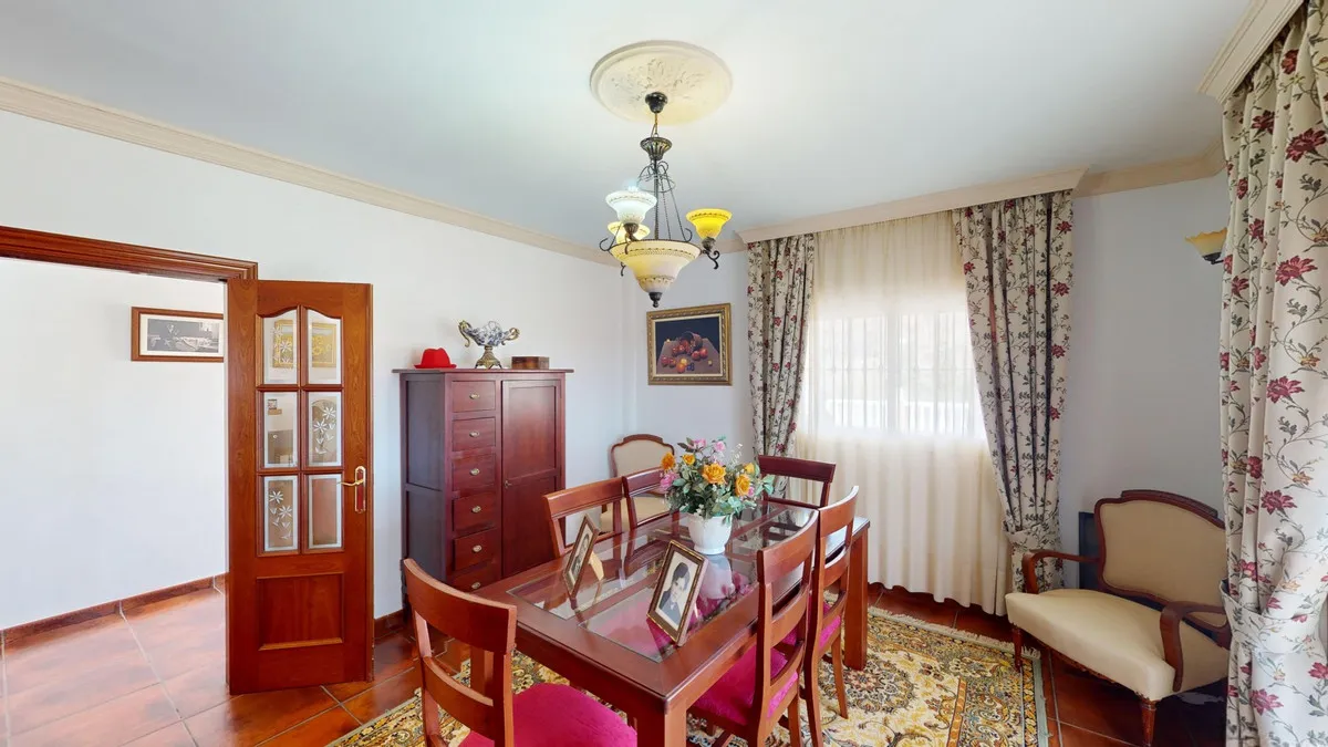 76528445-2c02-4b21-84d7-9a21b1f5c4ed