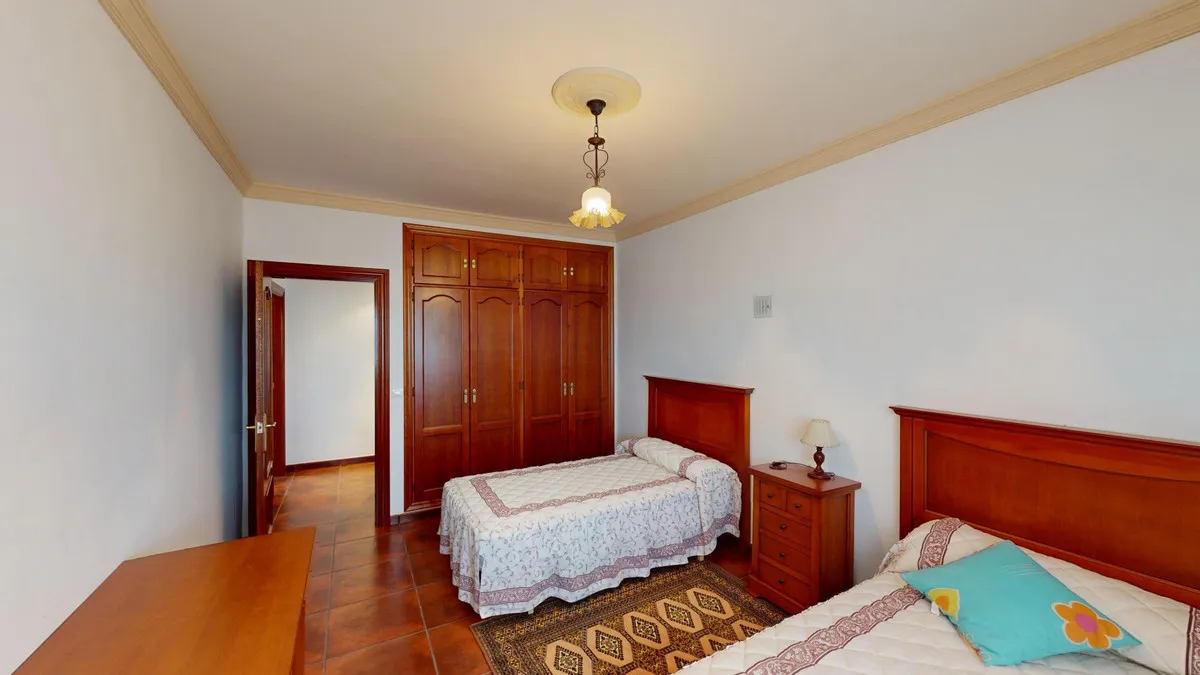 7da17fae-d54f-491e-af3a-69d2f93f5f2d