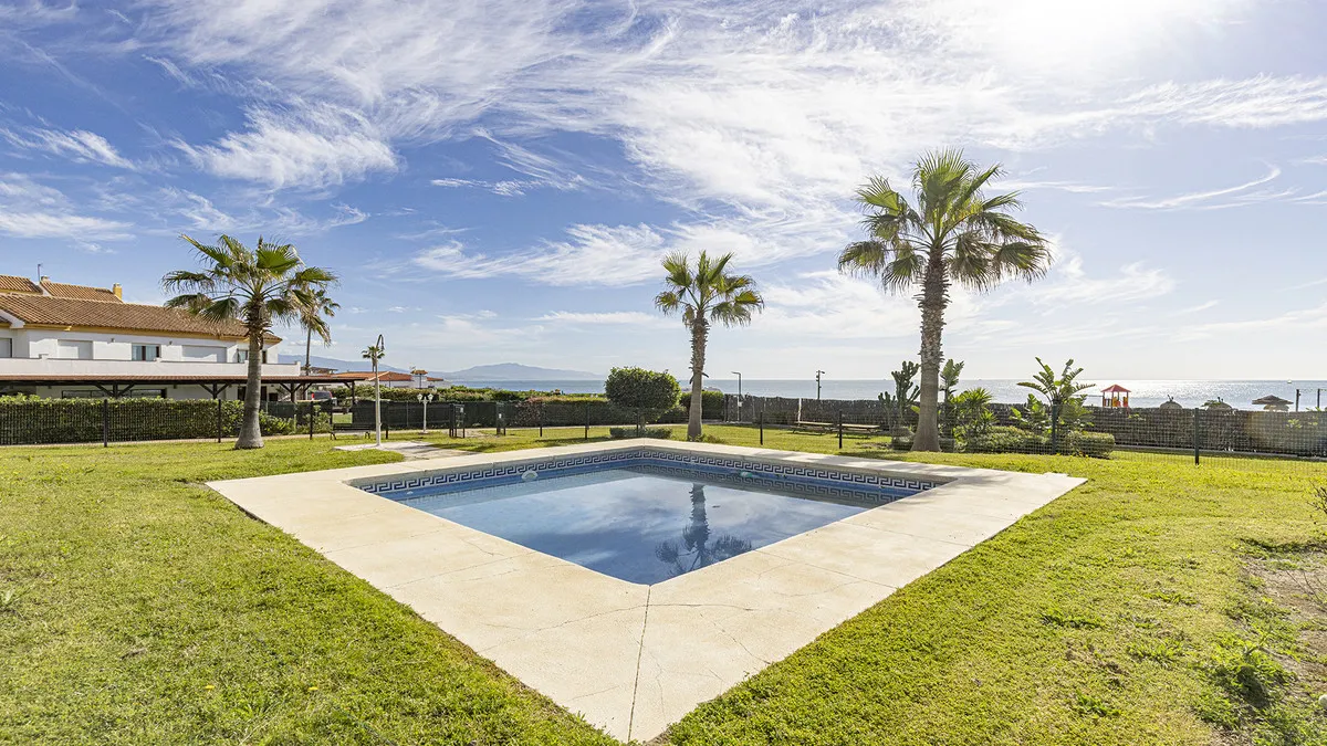 13705ec7-3e46-4cb4-a3a8-4efe55b69028