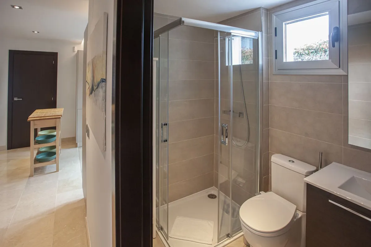 504d8bd6-7322-45b6-bc83-be0b06dc452f