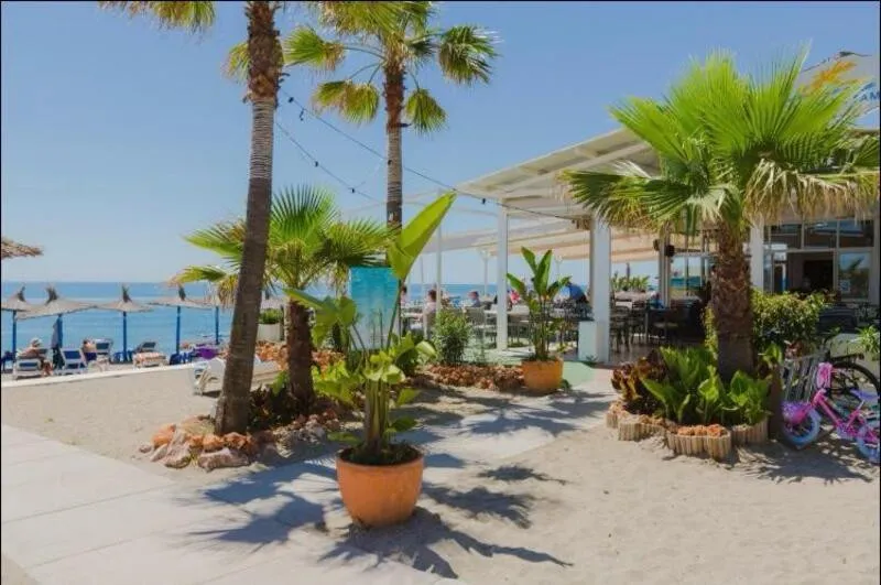 7fc8408e-5c48-4f73-8f80-5f54a6693b36