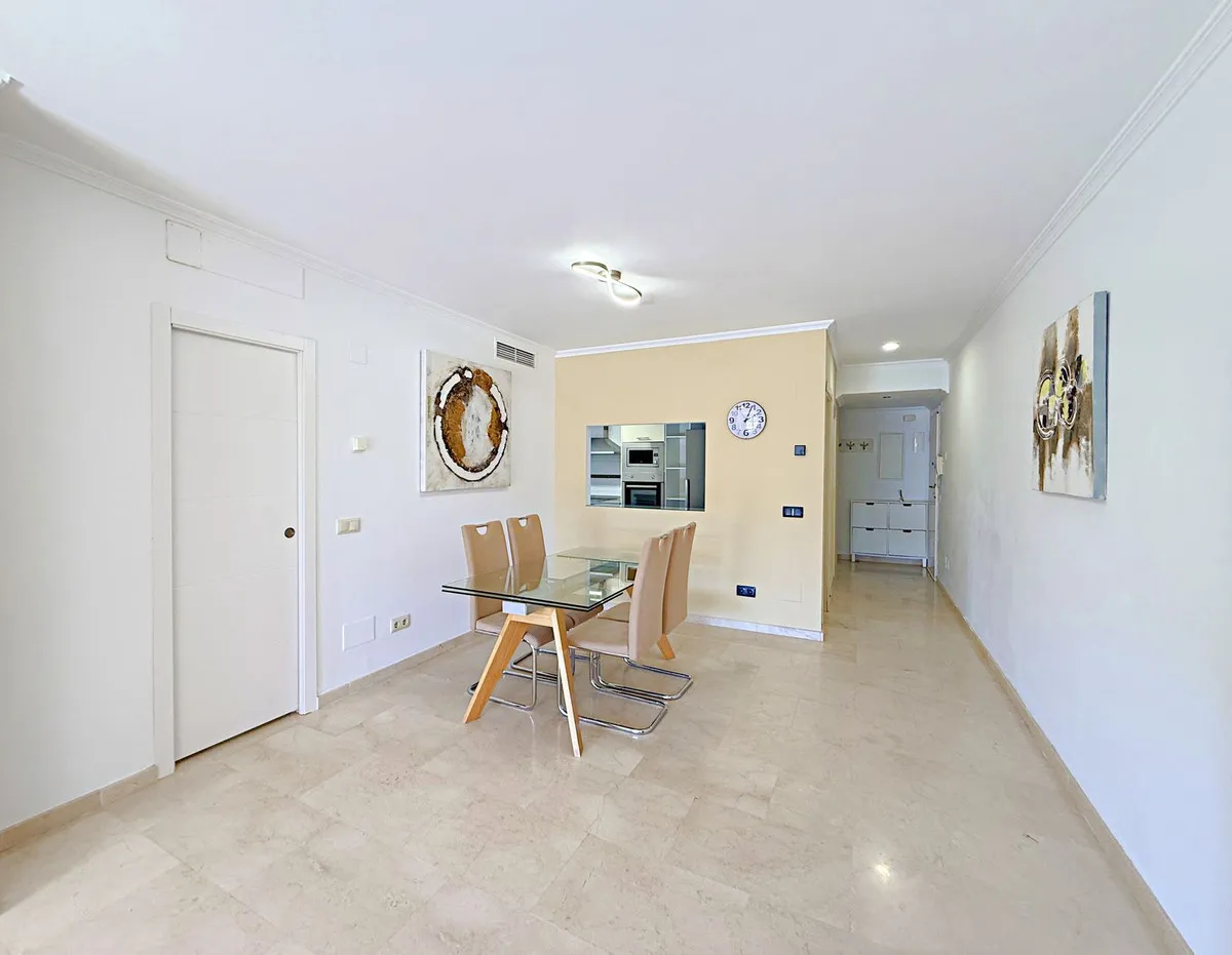 116b4b5a-d893-46c0-aede-e37efff7b032