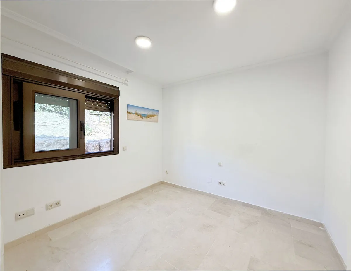 5680bc69-8e7b-4a66-bc8c-5a30cb29e66a