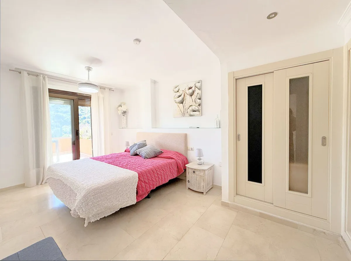 82184774-9e4d-43d0-b58c-22e1ae3fb15a