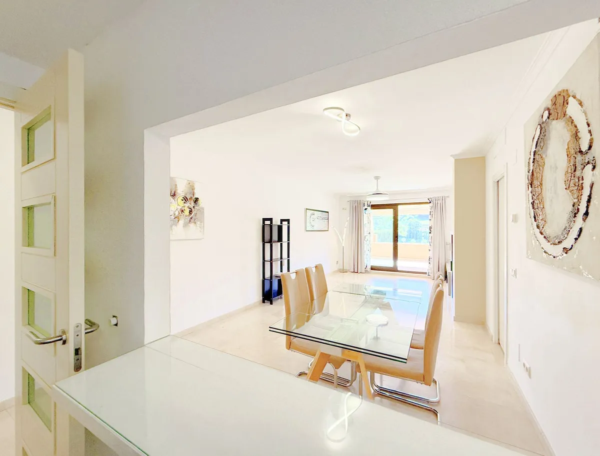 cb9ef976-3fd1-4560-a5d7-207412df7ecb