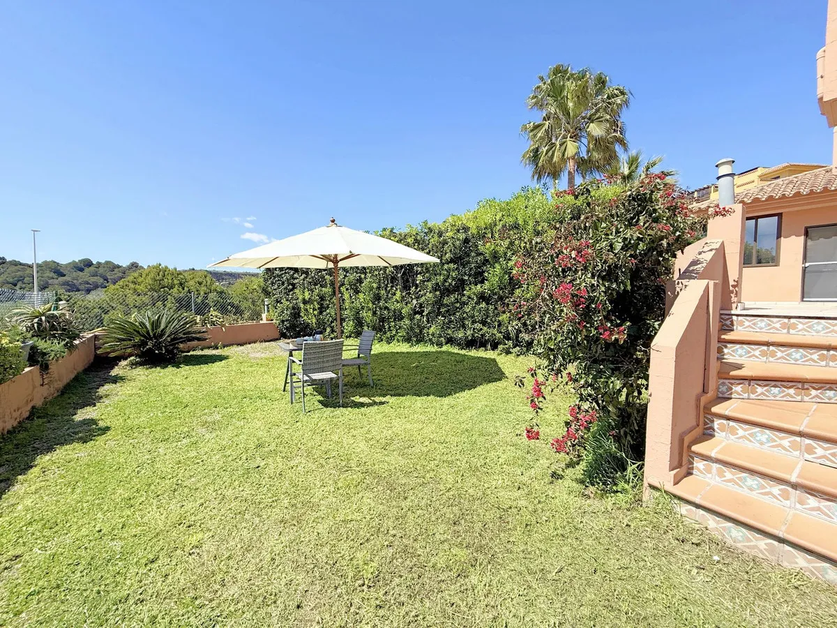 ce30cf0e-0639-4ef6-95d4-acace84e0676