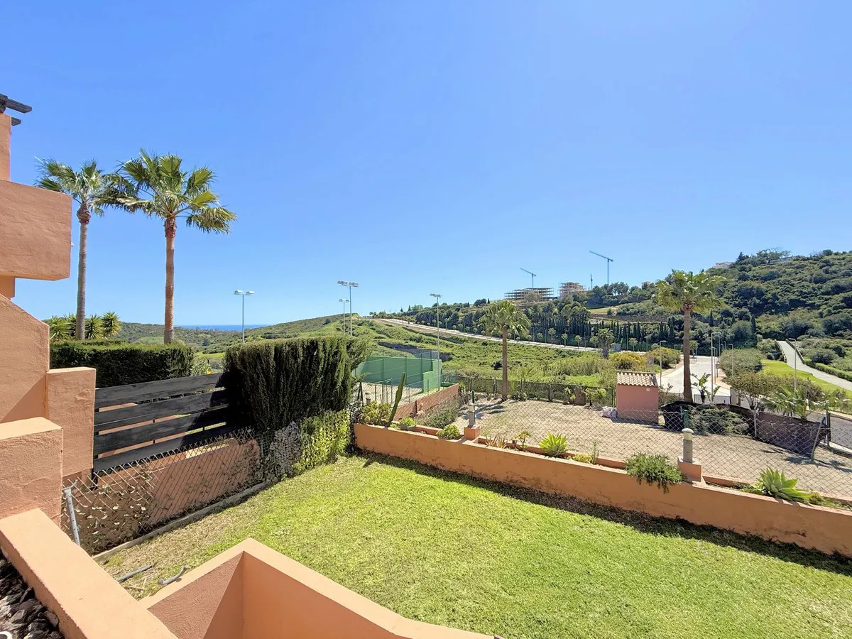 e205cae0-890c-4cc7-abc2-7c58914f49a0