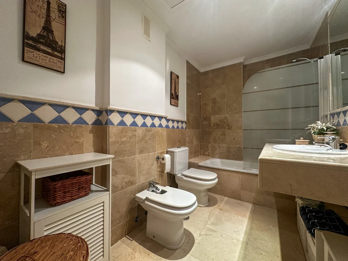 913fb5a7-028c-4a93-8598-bcb45032aba2