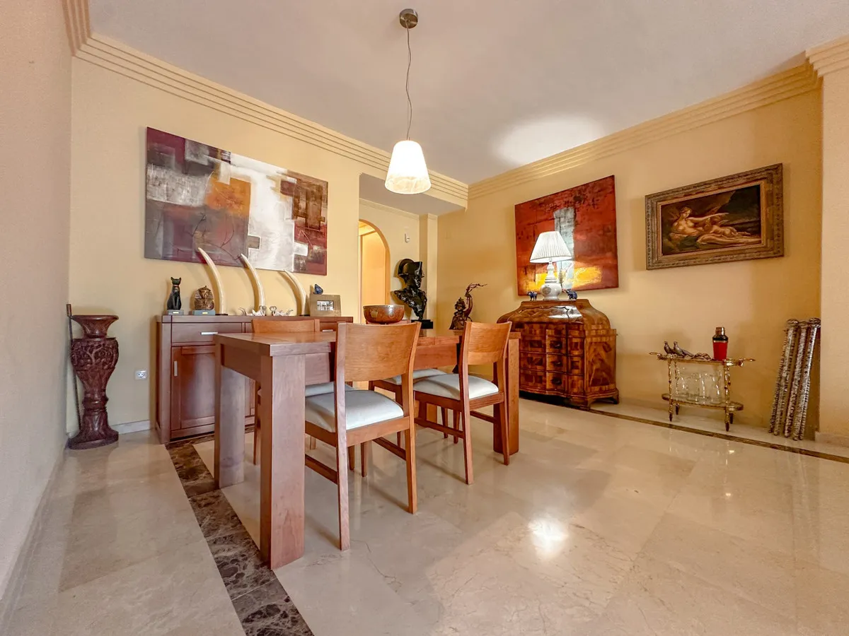 e764c371-221e-4f67-babb-dcafd4197e96