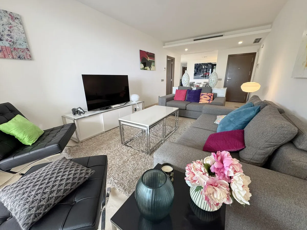 3a296344-085f-48ab-80c1-dab5dbd40c12