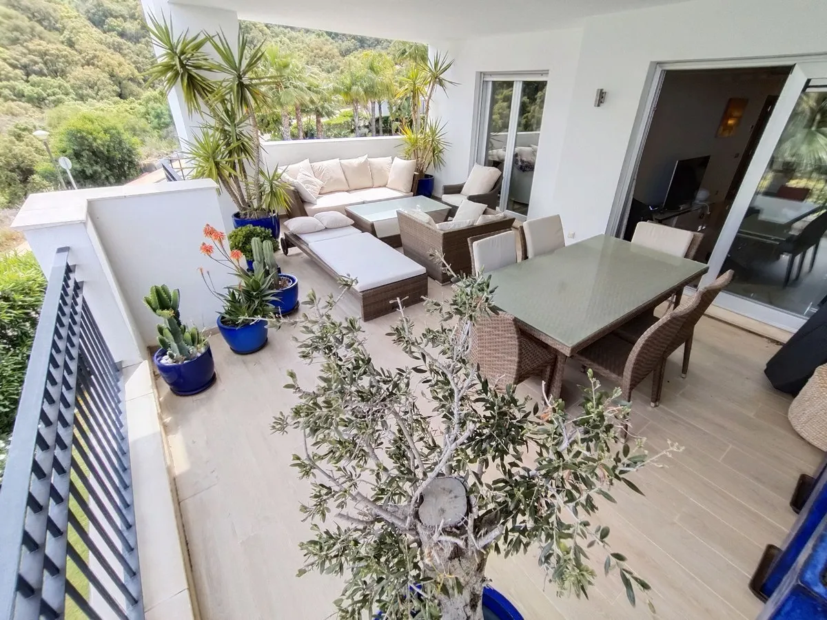 e3c1905c-7280-41d3-b11c-89dfffe3f90b