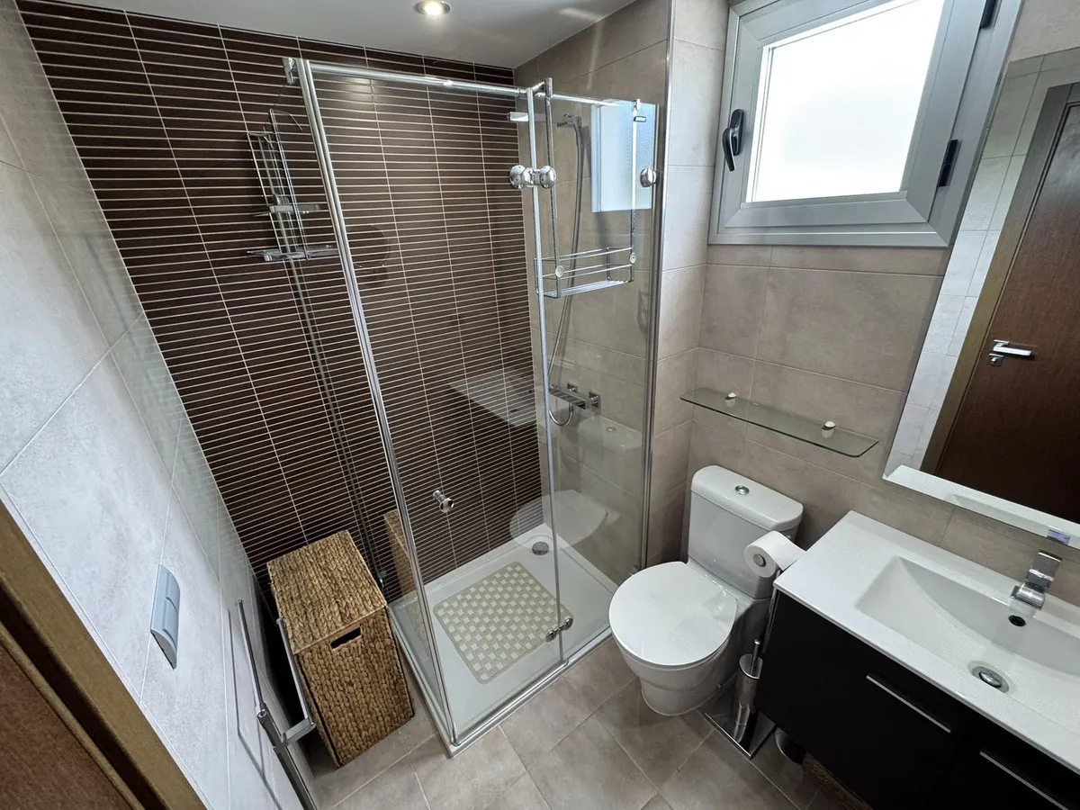 e73089b7-e935-4288-818b-6dc488e3e5ca