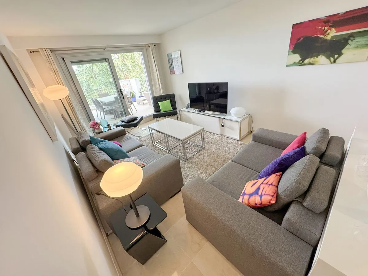 f133ca39-312e-4030-ad98-604f94430ea3