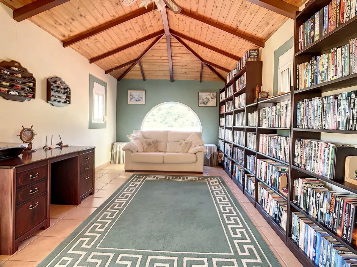 3bd6ca46-426f-423c-935c-eee538fa1f7d