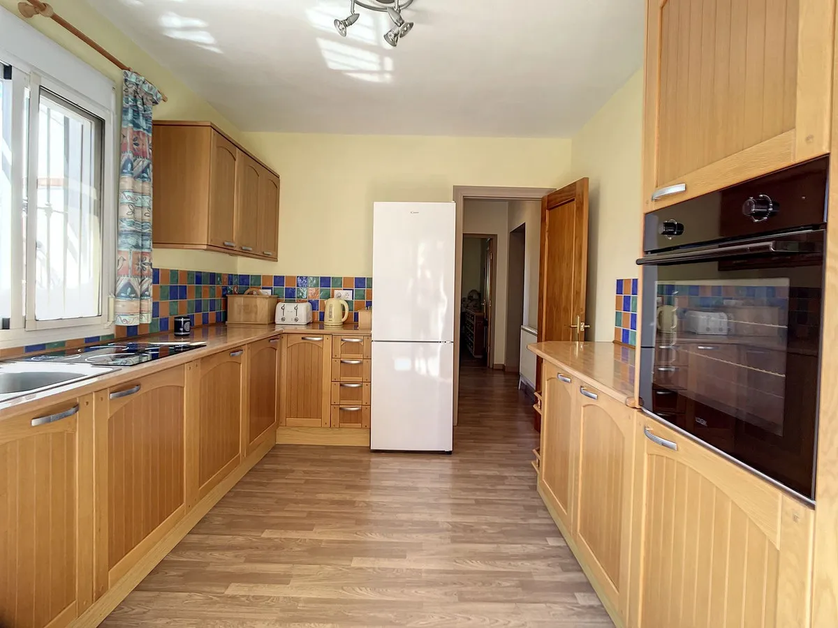 480f4fc2-f119-4065-b4ef-43d14624f0b3