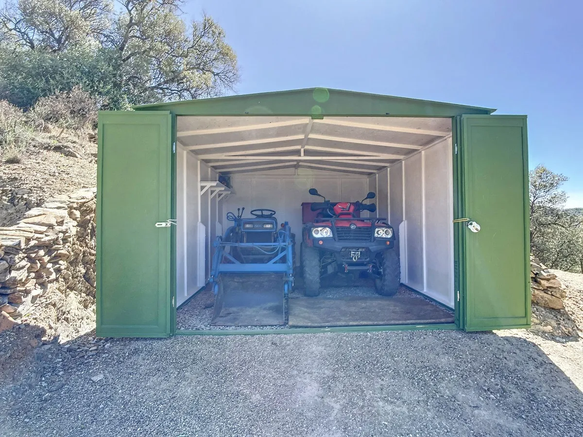 96ab7d0f-38a1-4ac7-8e3f-d9abc0a52e40