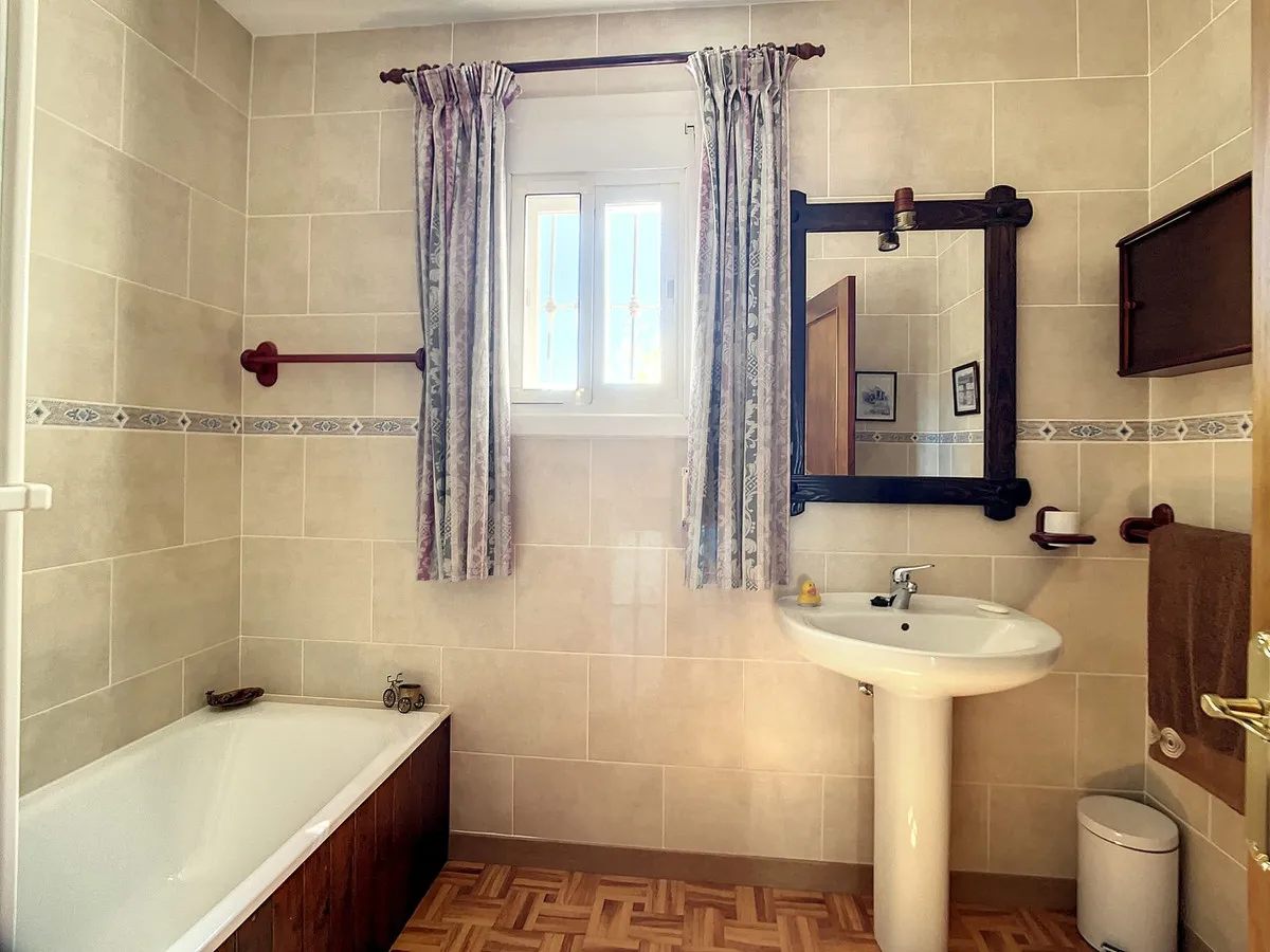 a1ad3c2f-2d41-41cd-a616-61ff5cb0c52d