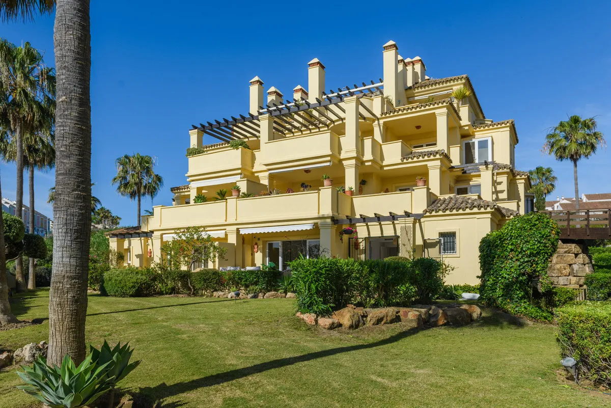 8c035014-ac07-4fc9-b8e6-a50f8f5139ba