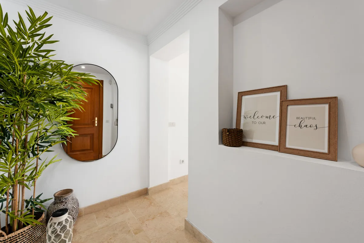 b6f676ae-eba3-4fa7-a5f6-775bf5f80226