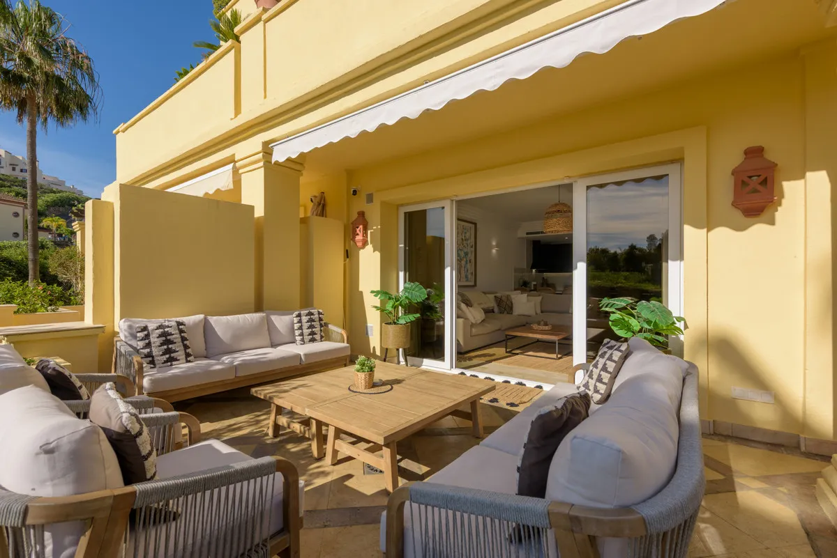 e3e47faf-dcf7-41fa-8d5f-bb3696588645