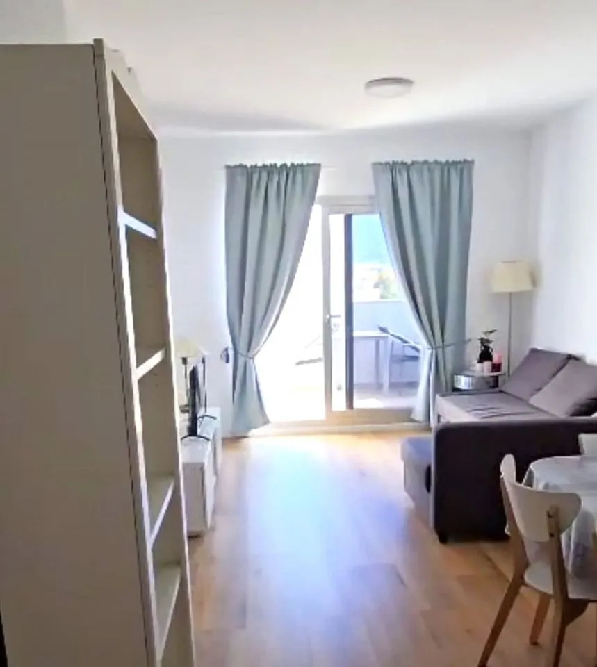 d563eaa4-675f-4403-ab7f-b25af64dc96a