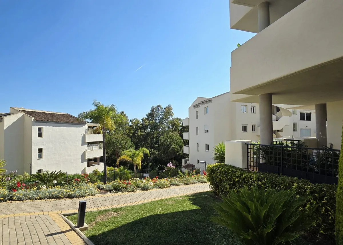 2e4b7bcb-1877-4648-a15e-aaa8dbaf8969